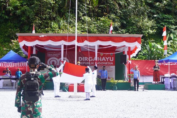 Semangat Merah Putih Berkibar di Kampung Banti Papua