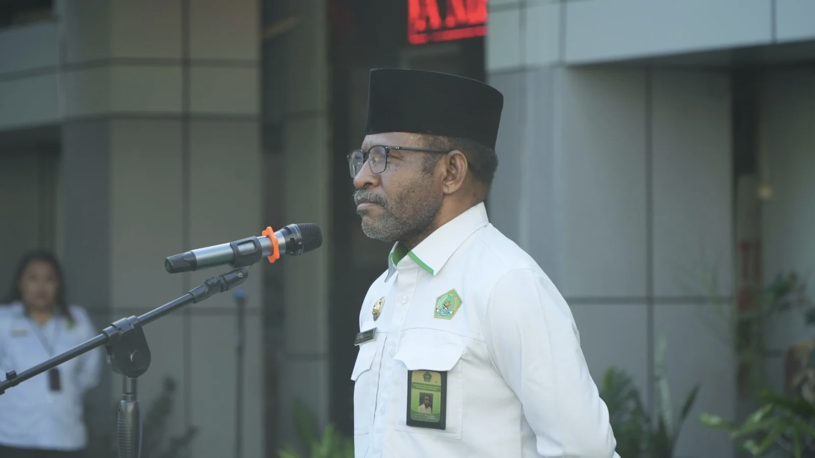 Kemenag Papua Batasi Penggunaan Gawai di Sekolah untuk Cegah Paparan Intoleransi