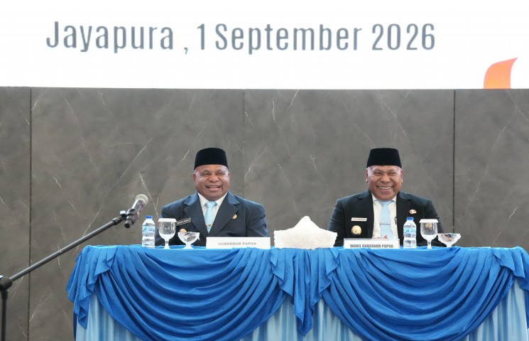 Matius Fakhiri Targetkan Kinerja OPD Papua Capai 90 Persen pada November