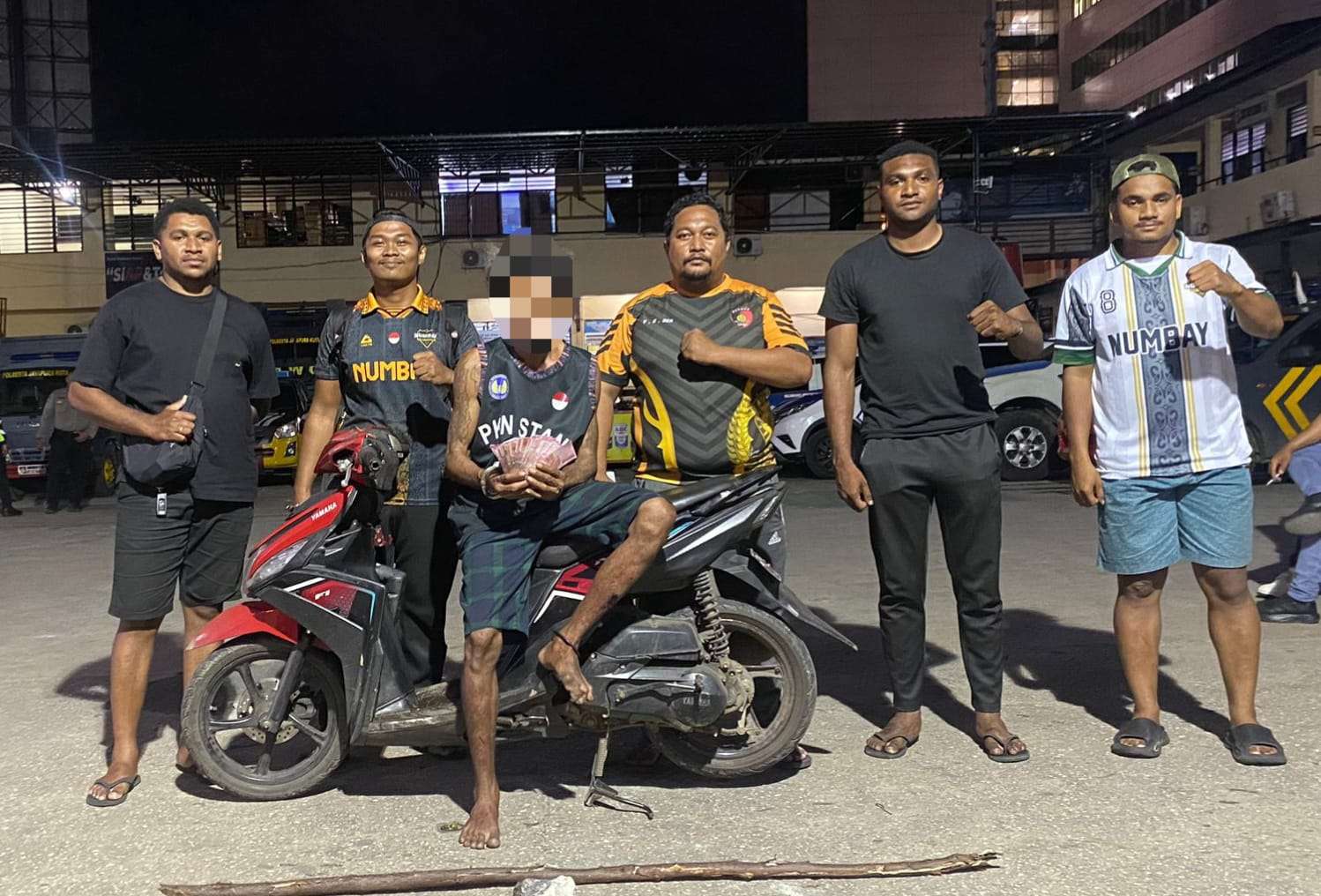 Polisi Bekuk Pelaku Curas di Pantai Hamadi Jayapura, Satu Pelaku Masih Buron
