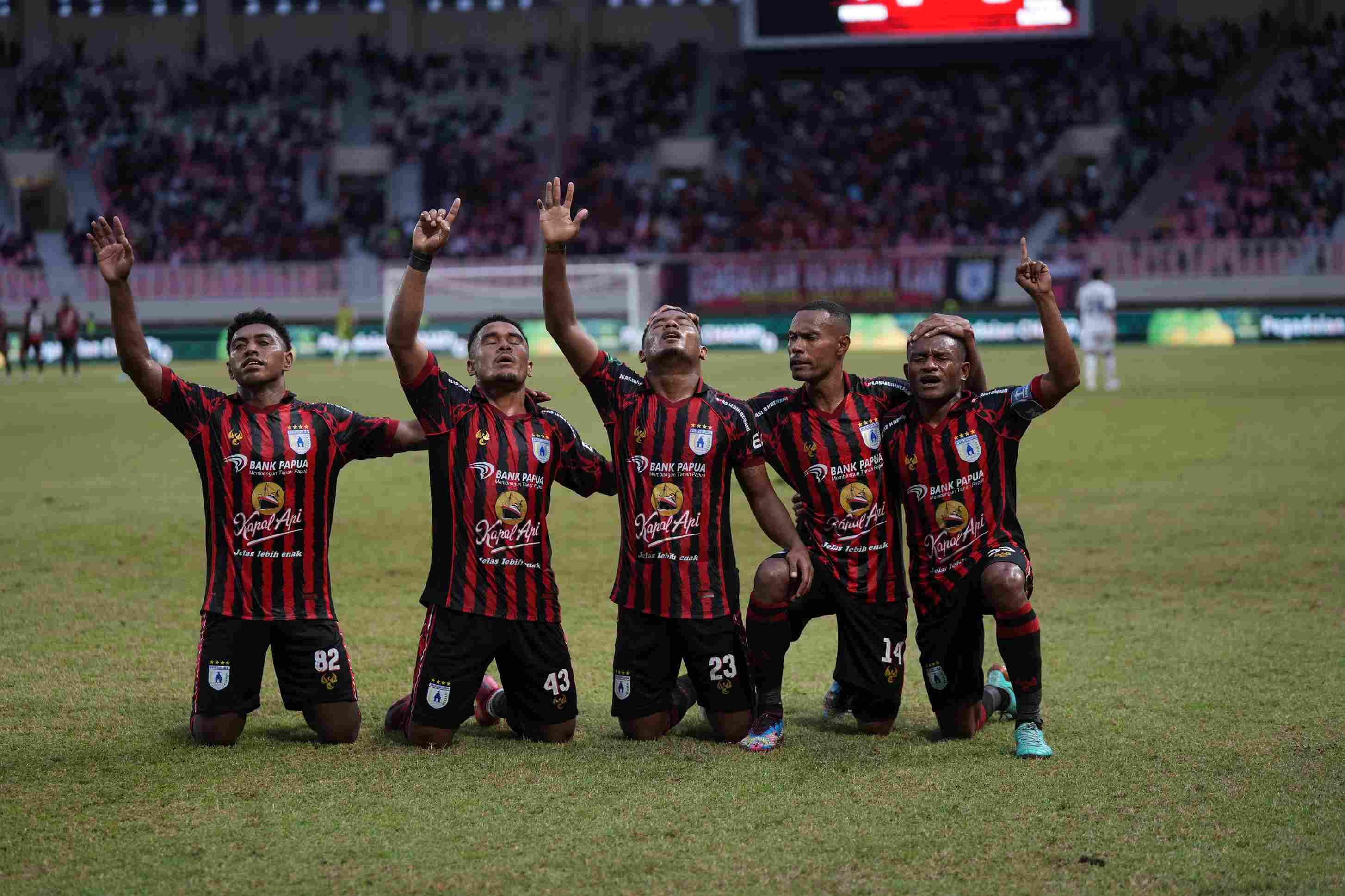 Head to Head Persipura Jayapura vs Barito Putera: Rekor Tipis Jelang Duel Panas di Lukas Enembe