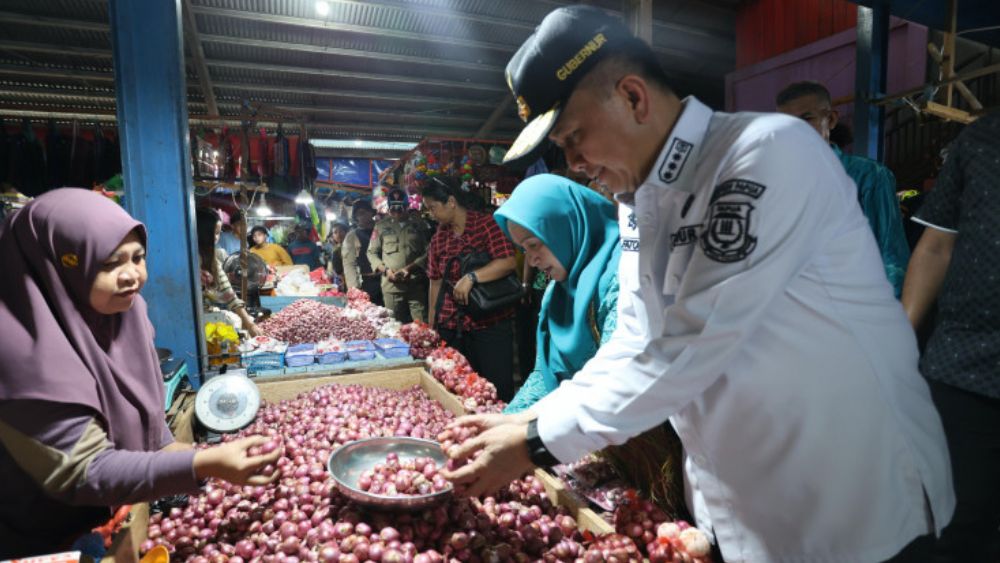 Pasar Aroro-Iroro Jadi Contoh Ekonomi Kerakyatan, Fatoni: Kondusif dan Menyenangkan
