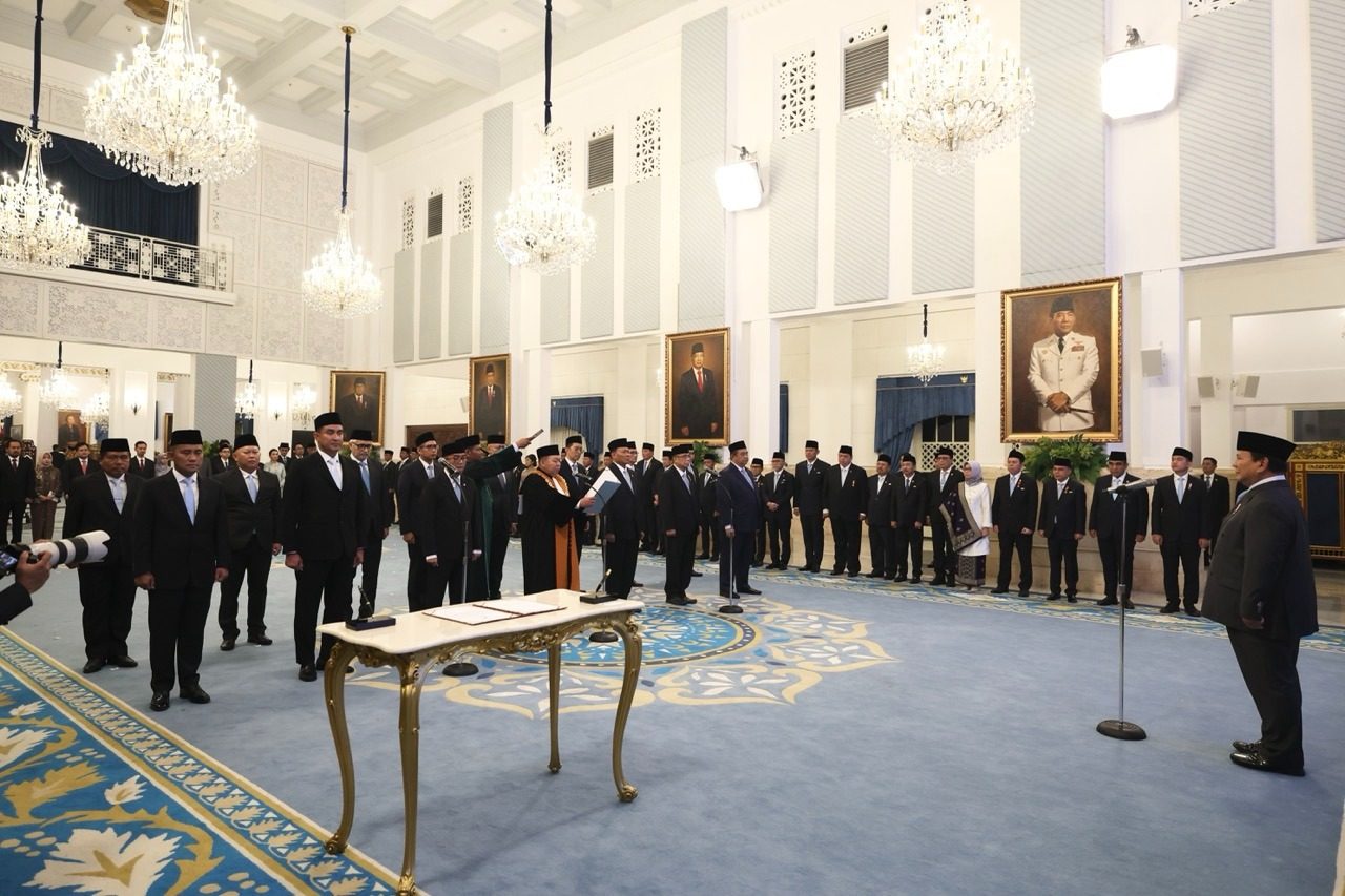Presiden Prabowo Lantik Sejumlah Pejabat Negara, Dubes hingga Kepala BNN