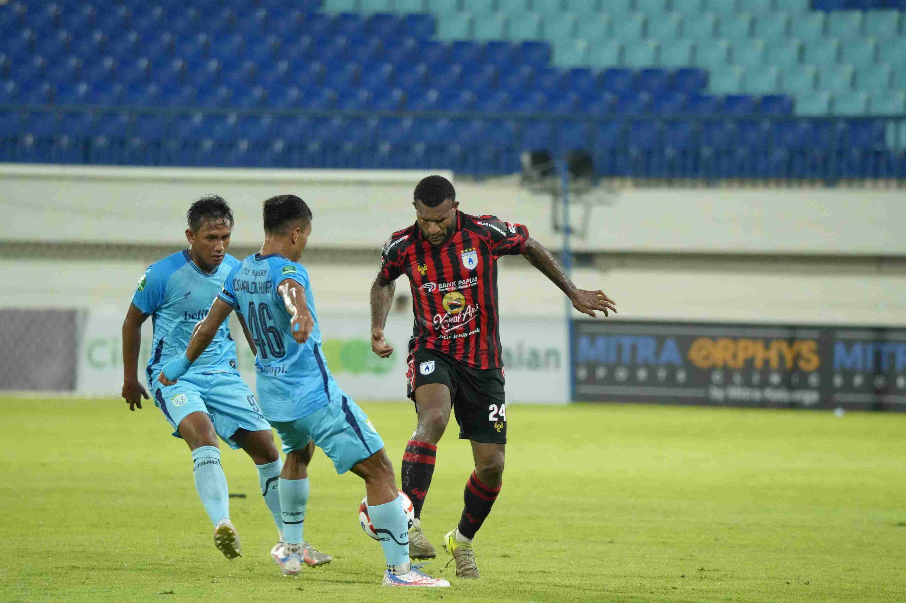 Terungkap 6 Pemain yang Dilepas Persipura Jayapura, Marinus Wanewar Paling Disorot