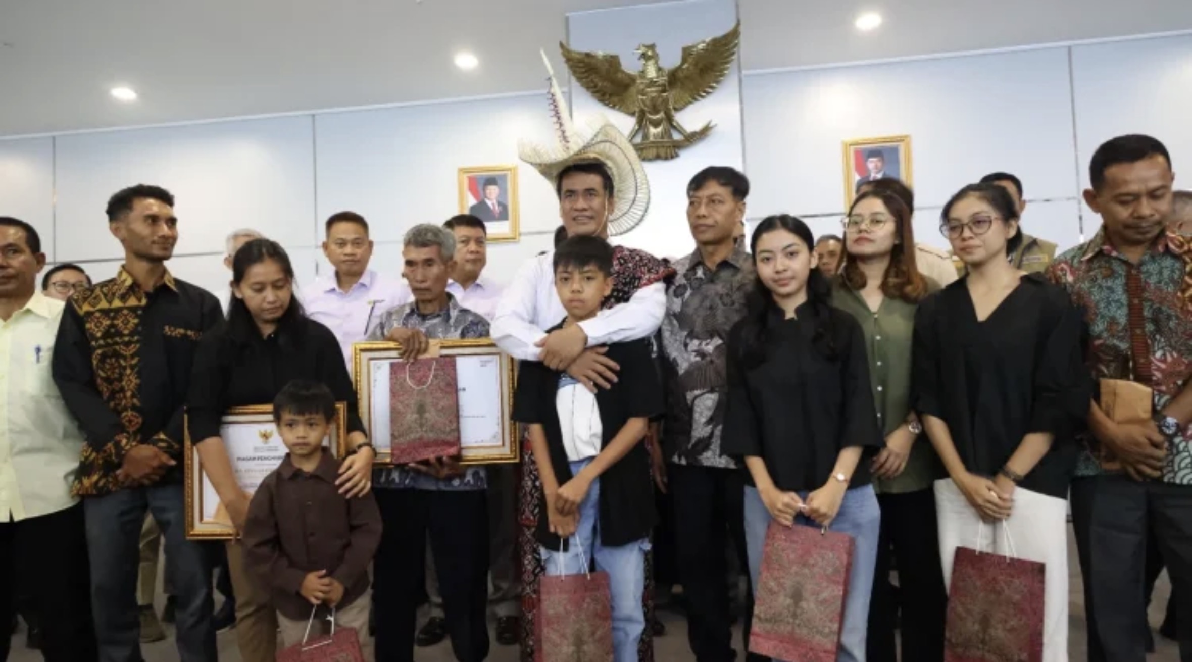 Tiga Pegawai Jayawijaya Gugur Antar Pangan Disebut Pahlawan Pangan oleh Mentan