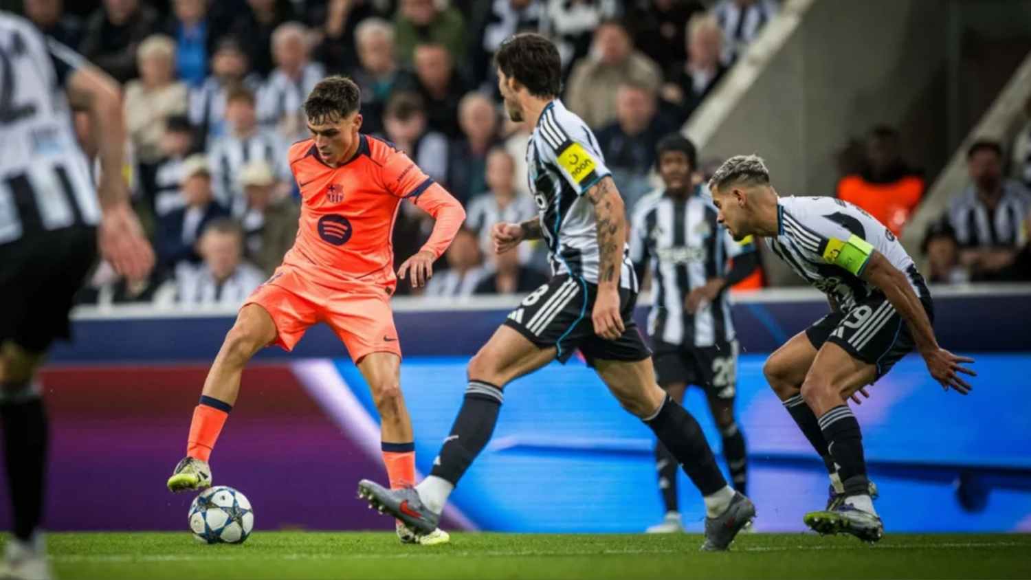 Live Streaming Newcastle vs Barcelona Liga Champions 2026, Kick Off 03.00 WIB