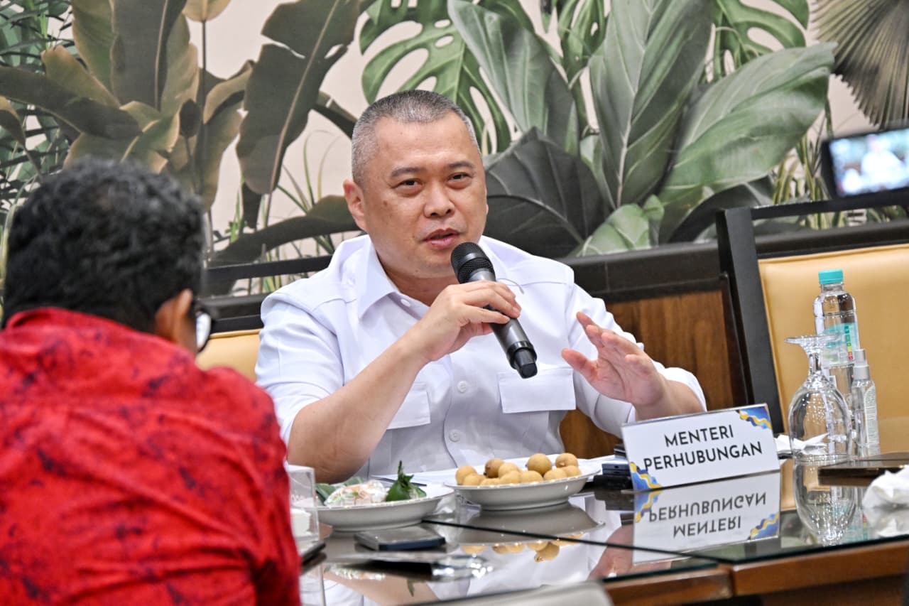 Kemenhub Bangun Bandara dan Pelabuhan di Papua untuk Dukung Distribusi Pangan Nasional