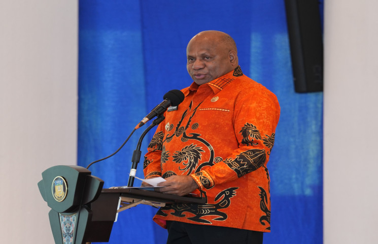 Gubernur Mathius Fakhiri Usulkan 14.882 Unit Rumah Layak Huni ke Kementerian PKP