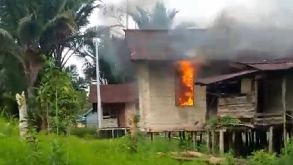 KKB Yahukimo Diduga Tembak Warga Sipil dan Bakar Rumah di Asmat