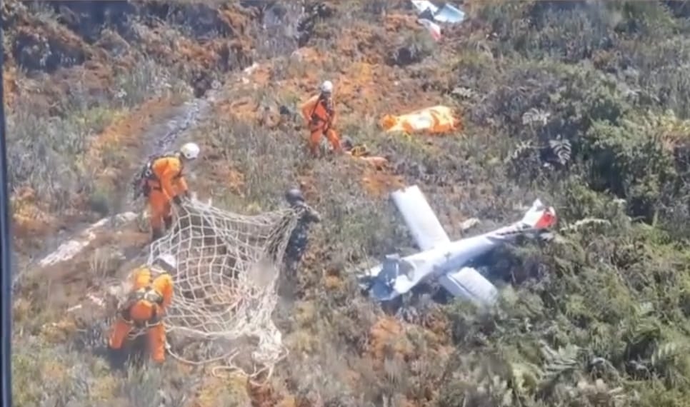Helikopter PT Intan Angkasa Jatuh di Mimika, 4 Penumpang Ditemukan Tewas