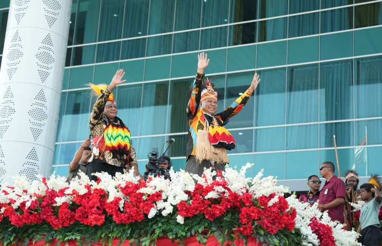 Gubernur Fakhiri Tegaskan Komitmen Pemerintahan Transparan dan Berorientasi Rakyat