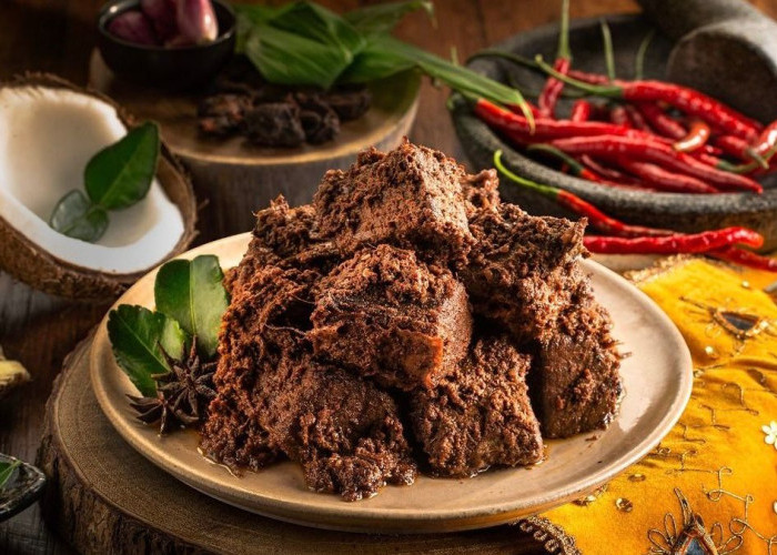 Tips Memasak Rendang Daging Kurban agar Empuk, Gurih, dan Tidak Alot