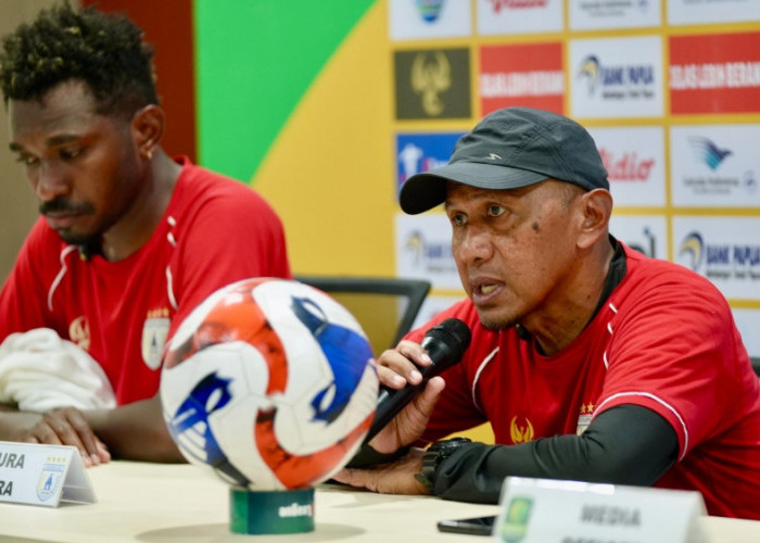 Rahmad Darmawan Targetkan Tiga Poin di Laga Perdana Persipura vs Persiba Balikpapan