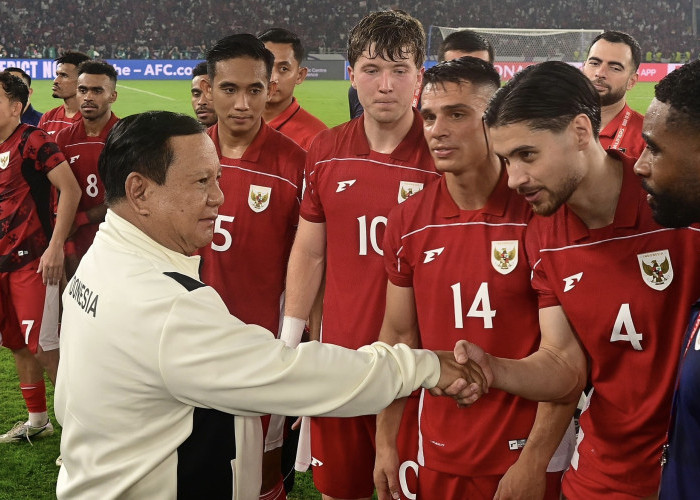 Prabowo Targetkan Timnas Indonesia Lolos ke Piala Dunia 2030