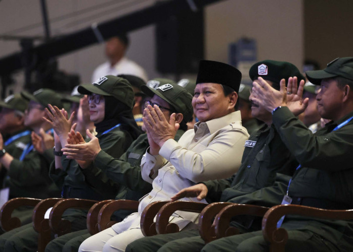 Prabowo Harap Lulusan Sekolah Rakyat bisa Jadi Kunci Memutus Rantai Kemiskinan