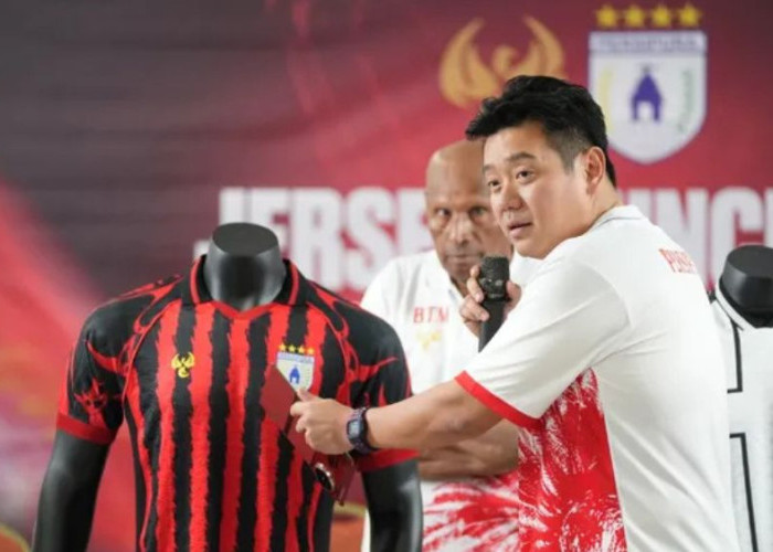 Persipura Jayapura Luncurkan Jersey Baru Bermakna Filosofis untuk Liga 2 2025/2026