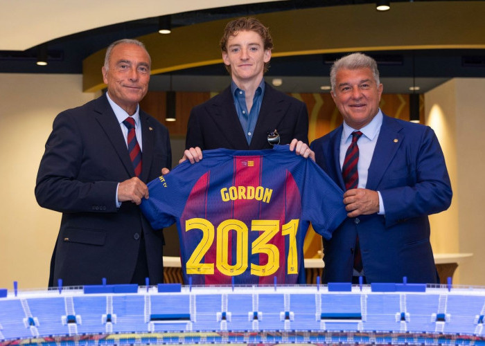 Anthony Gordon Tinggalkan Newcastle, Resmi Menjadi Pemain Baru Barcelona