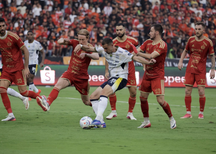 Rekor 22 Laga Tak Terkalahkan Persib Runtuh Dramatis di Tangan Persija