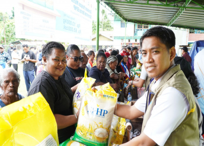 Pemprov Papua Gelar Gerakan Pangan Murah Serentak, 25 Ton Beras Tersalurkan