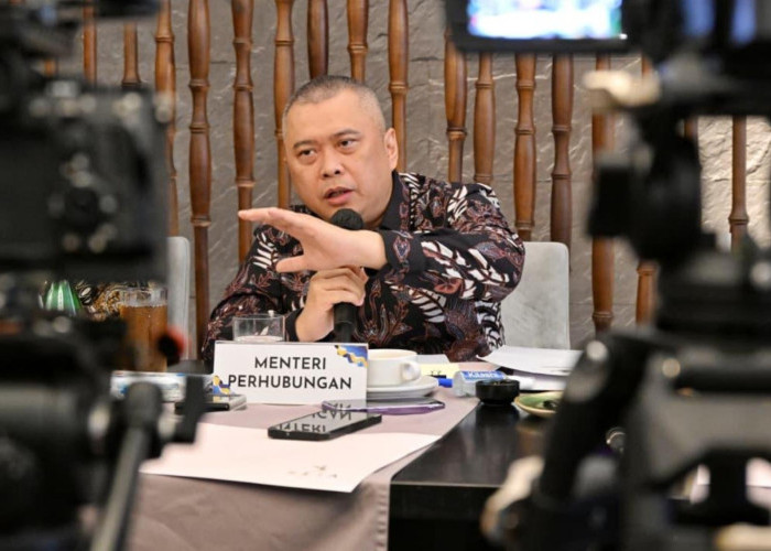 Menhub Minta KNKT Investigasi Pendaratan Darurat Pesawat Smart Air