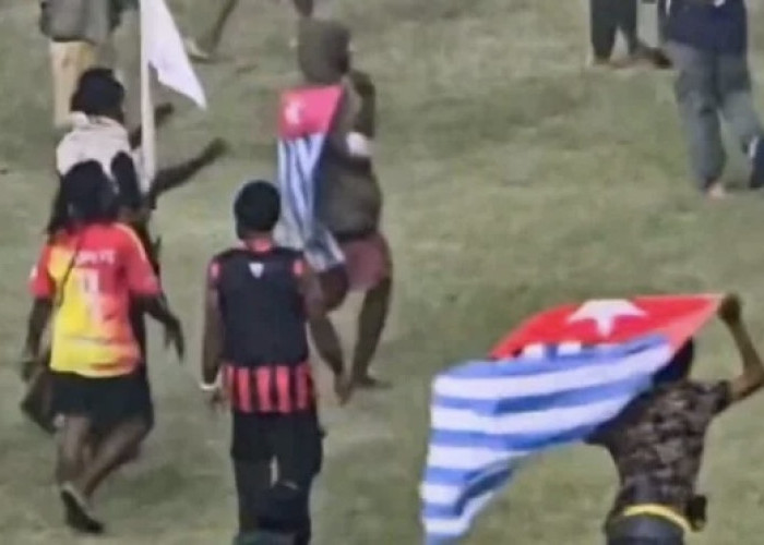 Persipura Gagal Promosi, Suporter Rusuh dan Kibarkan Bendera OPM