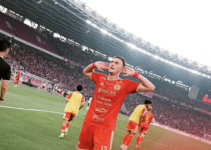 Persija Jakarta Kalahkan Persib 2-1 Lewat Gol Dramatis di Injury Time