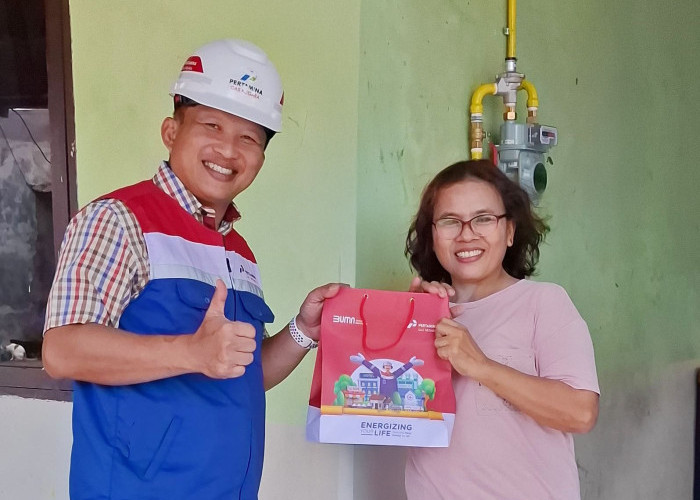Warga Perumahan Rosinton Raya Batam Mulai Nikmati Gas Bumi dari Program GasKita PGN
