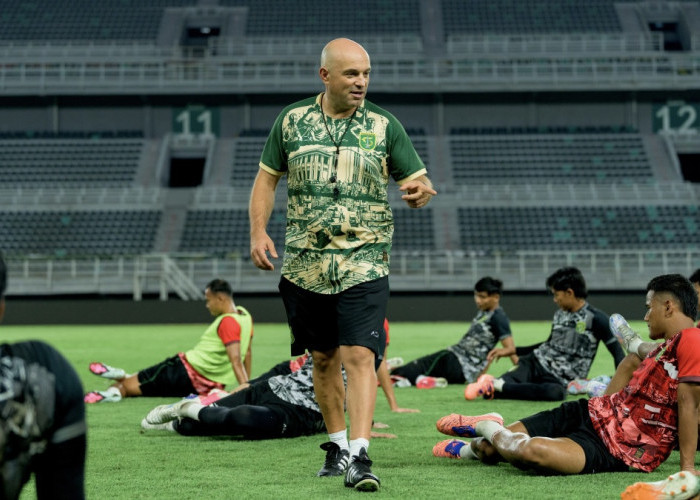 Persebaya Hadapi Penang FC, Bernardo Tavares Ingin Green Force Tetap Tampil Serius