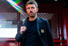 Sukses Angkat Performa MU, Michael Carrick Dapat Dukungan Internal Klub